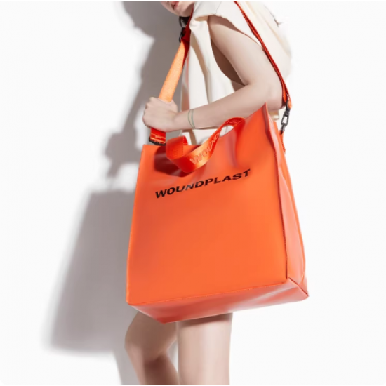 New Tote Bag: High-End Large Capacity Trendy Brand Niche Handbag/Commuter Crossbody/Shoulder Bag for Men