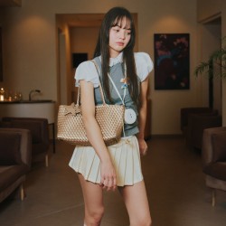 Qiangqiang's Same-Style Crossbody Bag - Handmade Woven Horizontal Tote Bag, Large-Capacity Luxury Large Bag, Handheld/Shoulder/Armpit Style