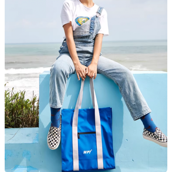 Large Capacity Tote Bag for Women, High-End Travel Bag, Shoulder Bag, Casual and Versatile for Work and Commuting